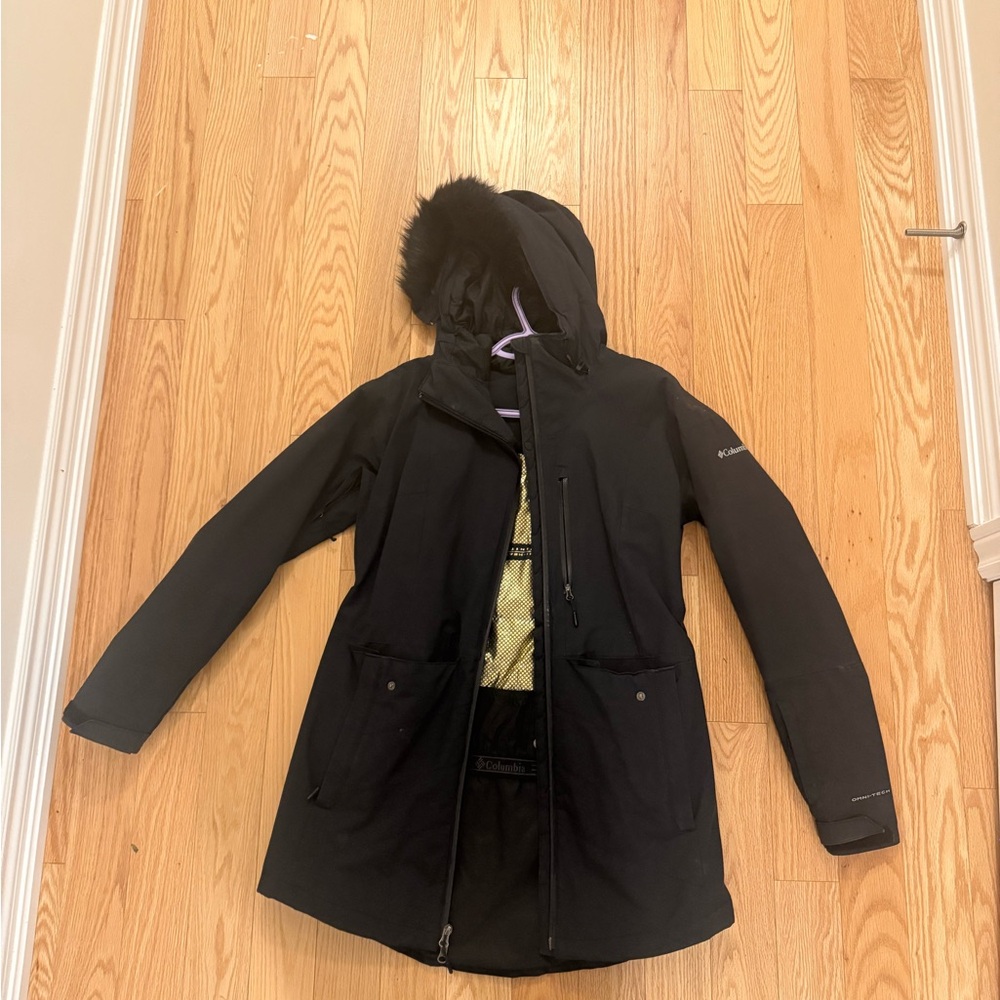 Columbia Women's Black Ski Jacket with Fur Hood